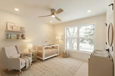 2816 Oxford Street N Roseville MN 55126