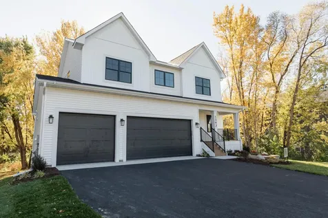 2816 Oxford Street N Roseville MN 55126