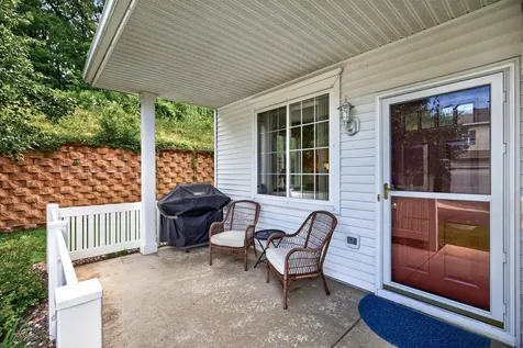 751 Maple Hills Drive Maplewood MN 55117