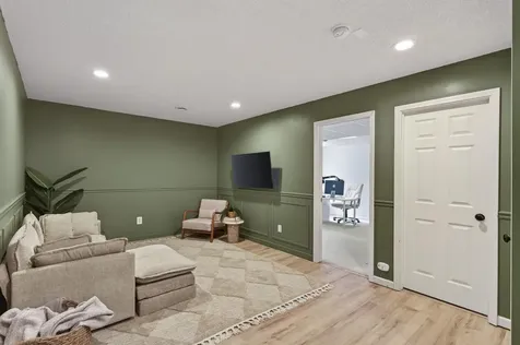 8713 Prestwick Parkway N Brooklyn Park MN 55443