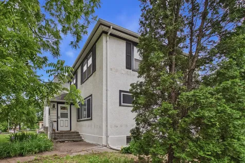 737 31st Avenue N Minneapolis MN 55411