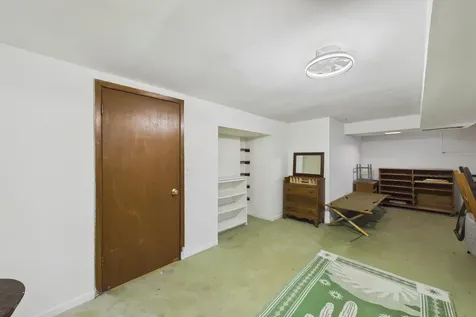 737 31st Avenue N Minneapolis MN 55411