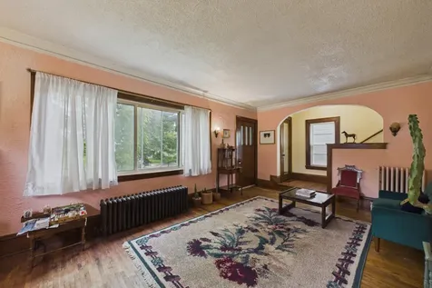 737 31st Avenue N Minneapolis MN 55411