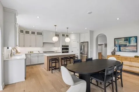 4003 Arbor Drive Woodbury MN 55129