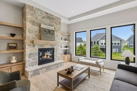 4003 Arbor Drive Woodbury MN 55129