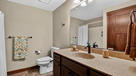 5643 Green Park Drive Eau Claire WI 54703