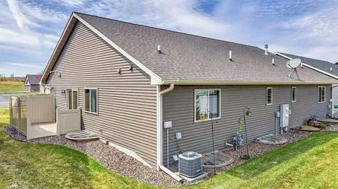 5643 Green Park Drive Eau Claire WI 54703