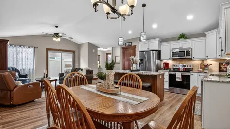 5643 Green Park Drive Eau Claire WI 54703