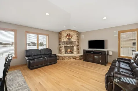 1827 7th Street E West Fargo ND 58078