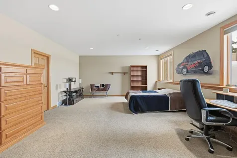 1827 7th Street E West Fargo ND 58078