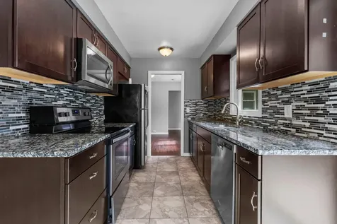 5918 Admiral Lane N Brooklyn Center MN 55429