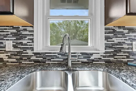 5918 Admiral Lane N Brooklyn Center MN 55429