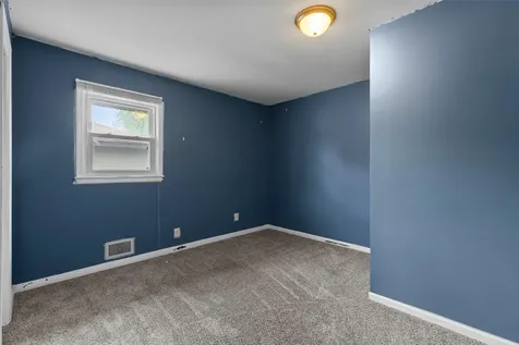 5918 Admiral Lane N Brooklyn Center MN 55429