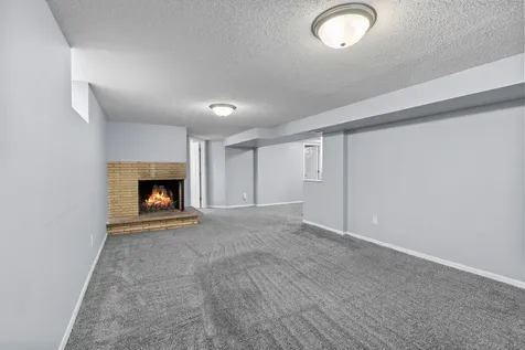 5918 Admiral Lane N Brooklyn Center MN 55429