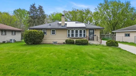 5918 Admiral Lane N Brooklyn Center MN 55429