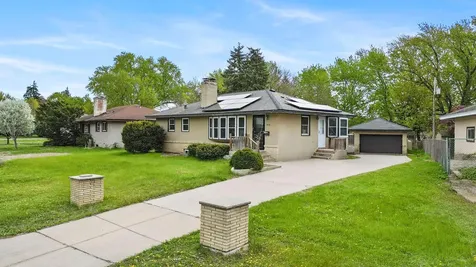 5918 Admiral Lane N Brooklyn Center MN 55429