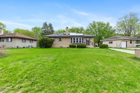 5918 Admiral Lane N Brooklyn Center MN 55429