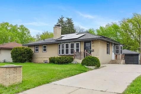 5918 Admiral Lane N Brooklyn Center MN 55429