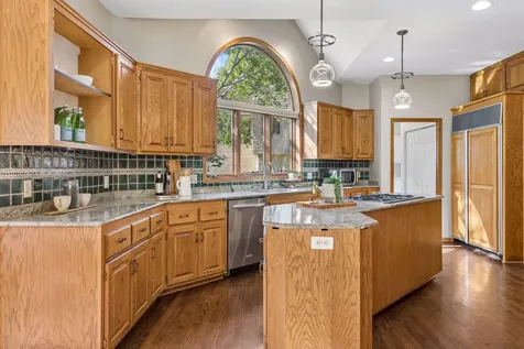 4325 Rosewood Lane N Plymouth MN 55442