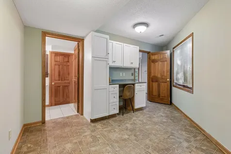 4325 Rosewood Lane N Plymouth MN 55442