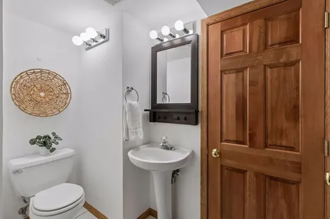 4325 Rosewood Lane N Plymouth MN 55442