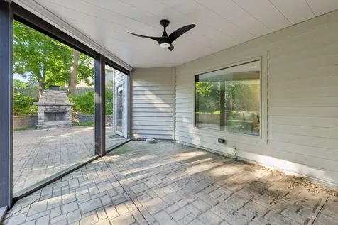 4325 Rosewood Lane N Plymouth MN 55442