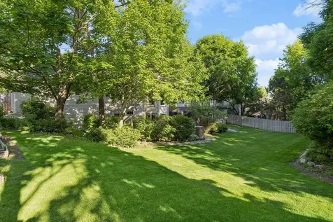 4325 Rosewood Lane N Plymouth MN 55442