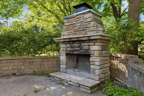 4325 Rosewood Lane N Plymouth MN 55442