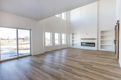 6863 Sun Valley Boulevard Horace ND 58047