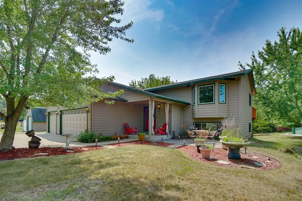 16340 228th Avenue NW Elk River MN 55330