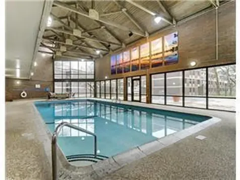 7200 York Avenue S Edina MN 55435
