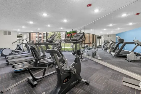 7200 York Avenue S Edina MN 55435