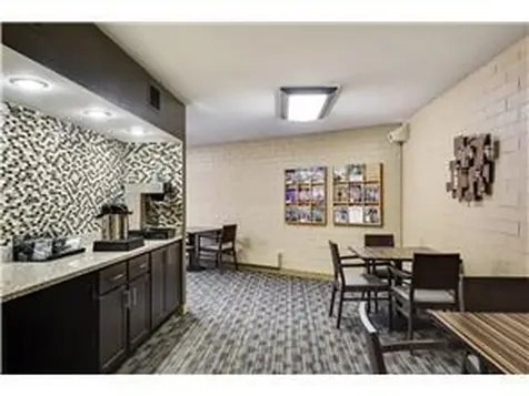 7200 York Avenue S Edina MN 55435