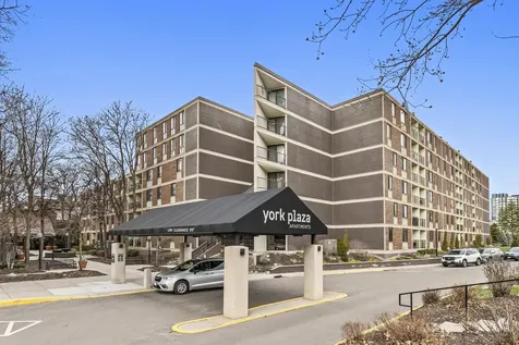 7200 York Avenue S Edina MN 55435