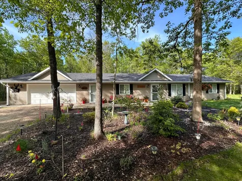 33798 Twin Oaks Trail W Motley MN 56466