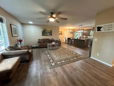 33798 Twin Oaks Trail W Motley MN 56466