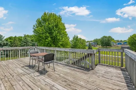 812 Larkspur Court Shakopee MN 55379