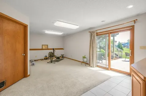 812 Larkspur Court Shakopee MN 55379