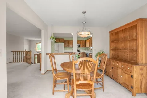 812 Larkspur Court Shakopee MN 55379