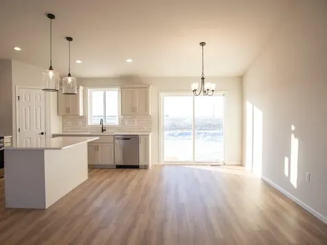 2962 74 Avenue S Fargo ND 58104