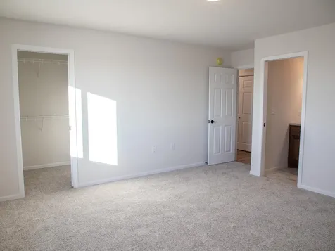 2962 74 Avenue S Fargo ND 58104