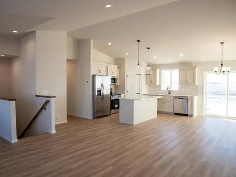 2962 74 Avenue S Fargo ND 58104