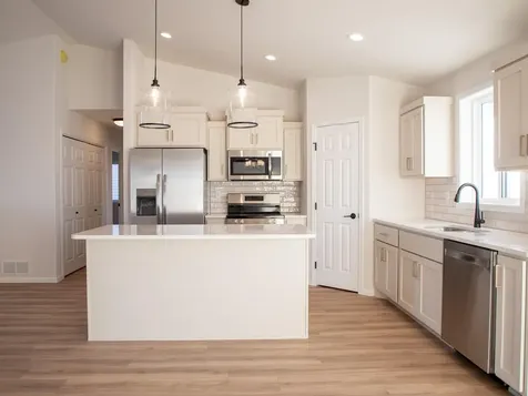 2962 74 Avenue S Fargo ND 58104