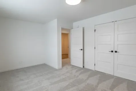 6867 Sun Valley Boulevard Horace ND 58047