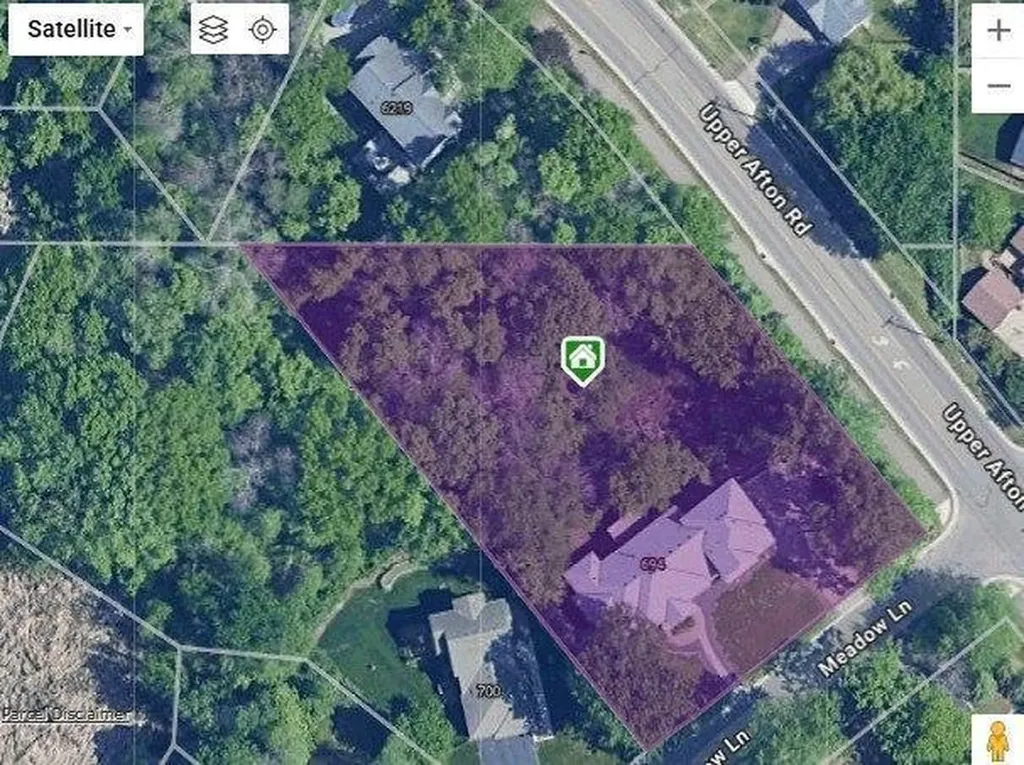 694 Meadow Lane Woodbury MN 55125