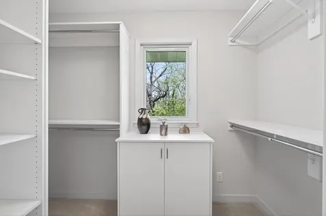 124 Ardmore Drive Golden Valley MN 55422