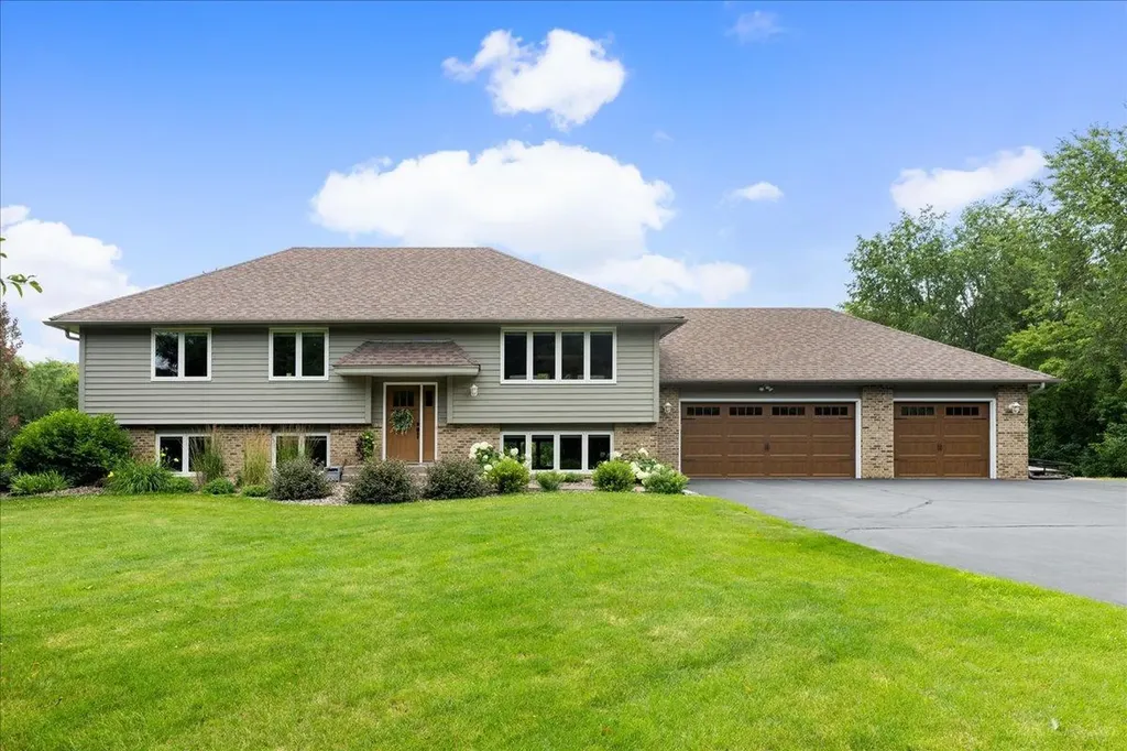 16585 Pebblebrook Court Prior Lake MN 55372