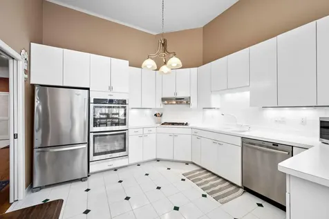 3114 County Road 101 S Wayzata MN 55391
