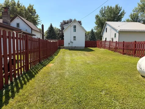 311 Washington Avenue Hanska MN 56041