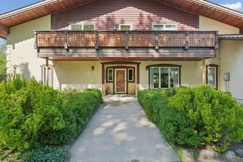 4151 Rice Street Shoreview MN 55126